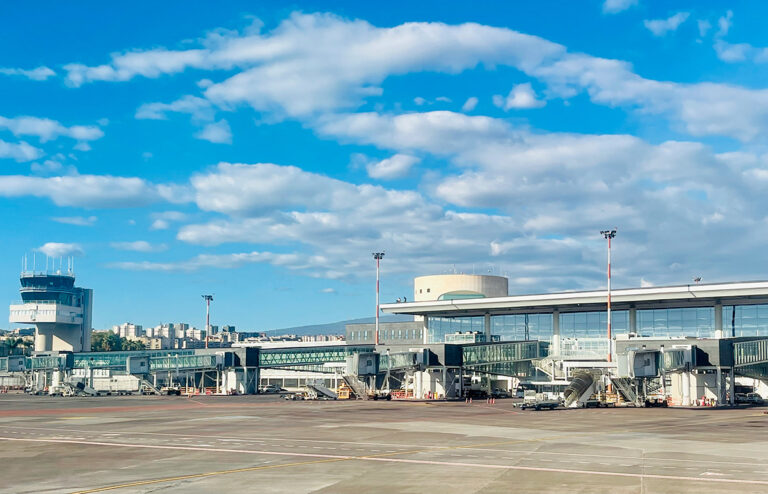 Aéroport de Catane: les vols augmentent de 20% pour l’hiver 2023/2024
