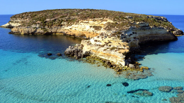 L’isola dei Conigli a Lampedusa tra le 50 spiagge più belle al mondo